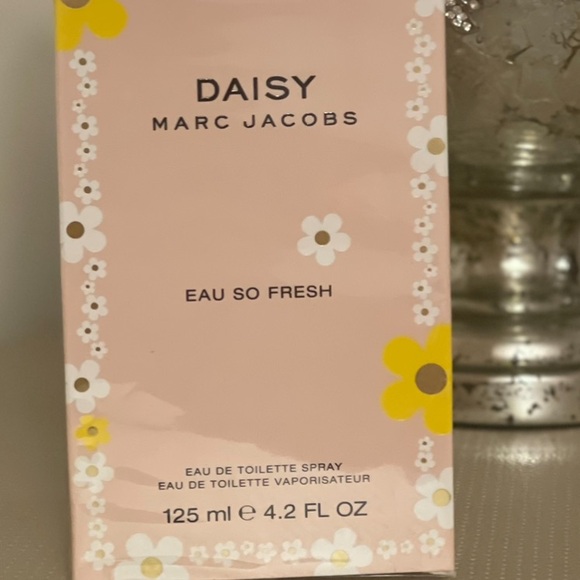 DAISY MARC JACOBS FRAGRANCES - Picture 7 of 7